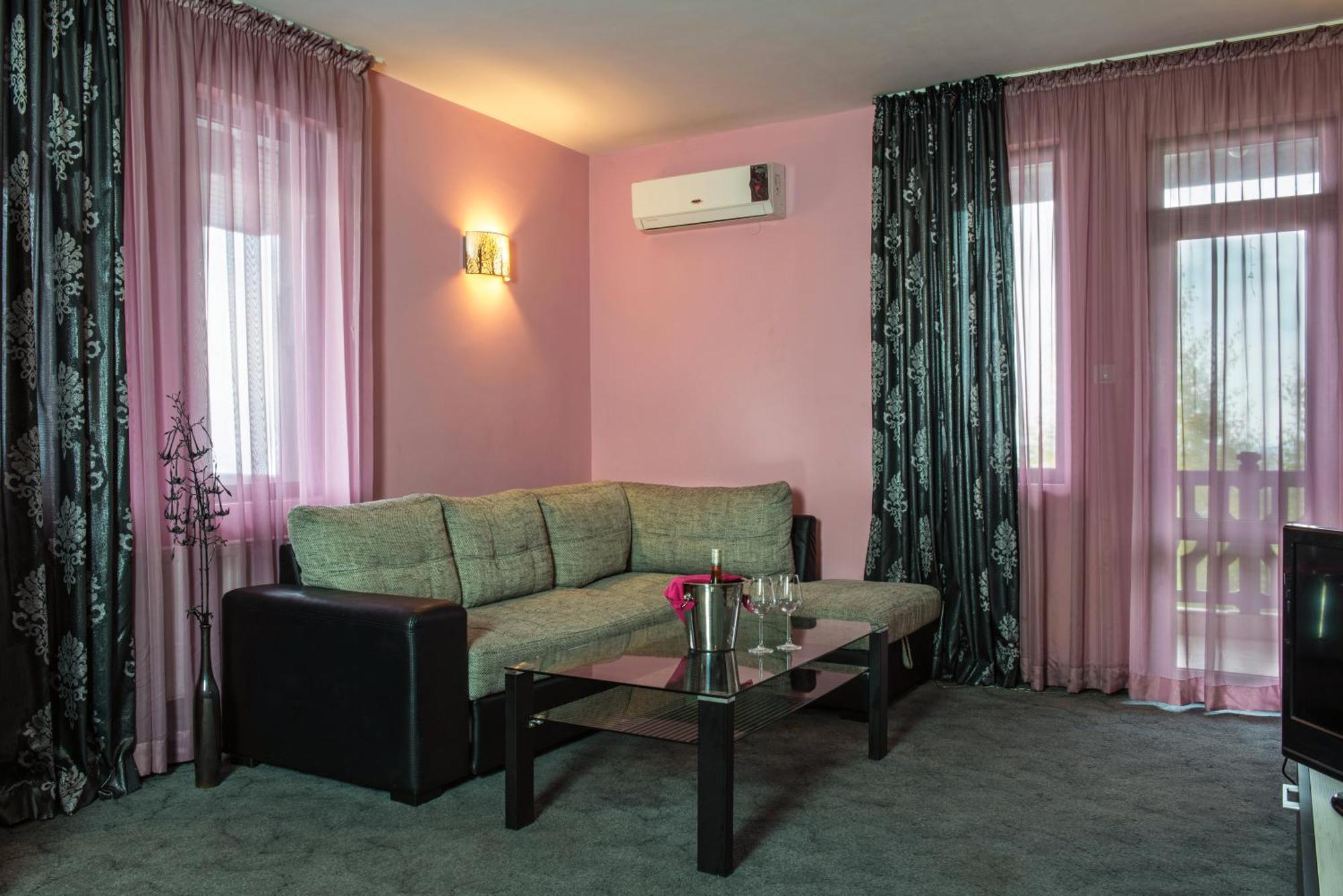 Chiflika Family Hotel Azenograd Szoba fotó